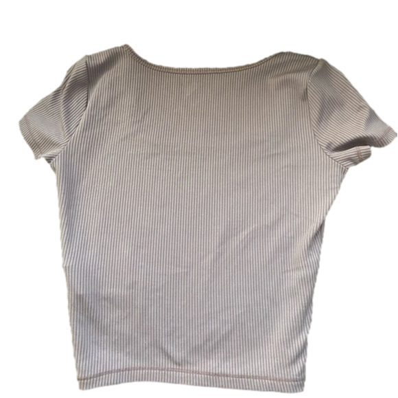 NWOT Fitted Ribbed Baby Tee - Hollister - Picture 6 of 8